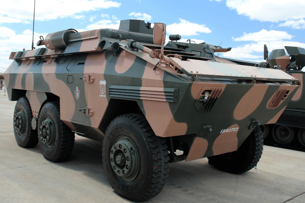 EE-11 Urut Amphibious Wheeled Armored Personnel Carrier